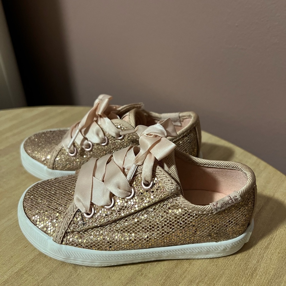 Keds Infant Kickstart Crib Celebrations
- Rose Gold - Picture 5 of 9